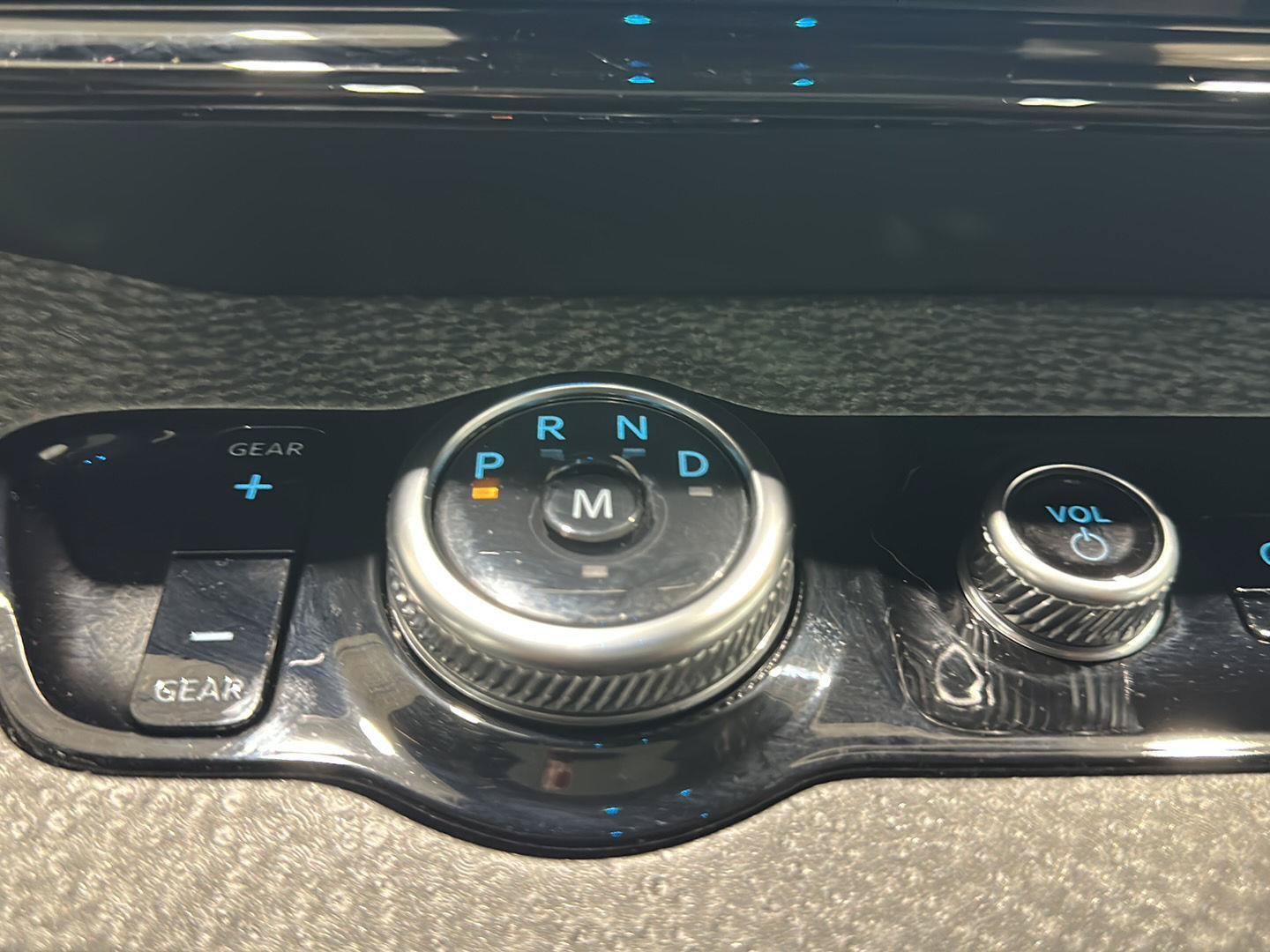 Used 2025 Ford Expedition Tremor AWD/4WD image 15