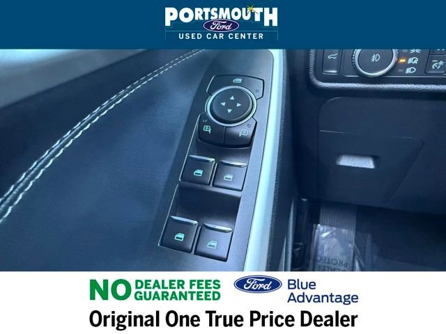 Used 2022 Ford Explorer XLT w/ Equipment Group 202A image 25