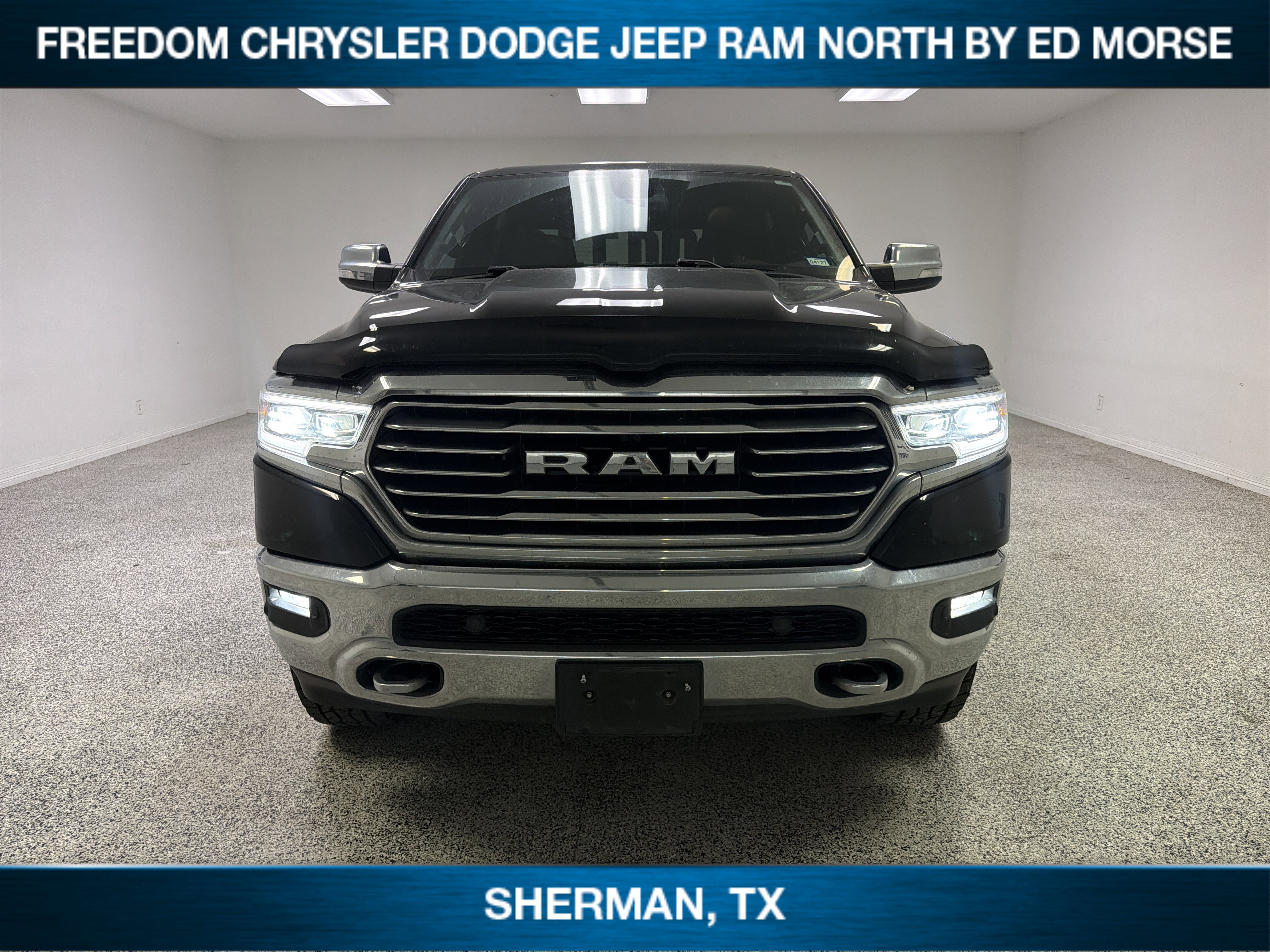 Used 2019 RAM 1500 Limited AWD/4WD image 2