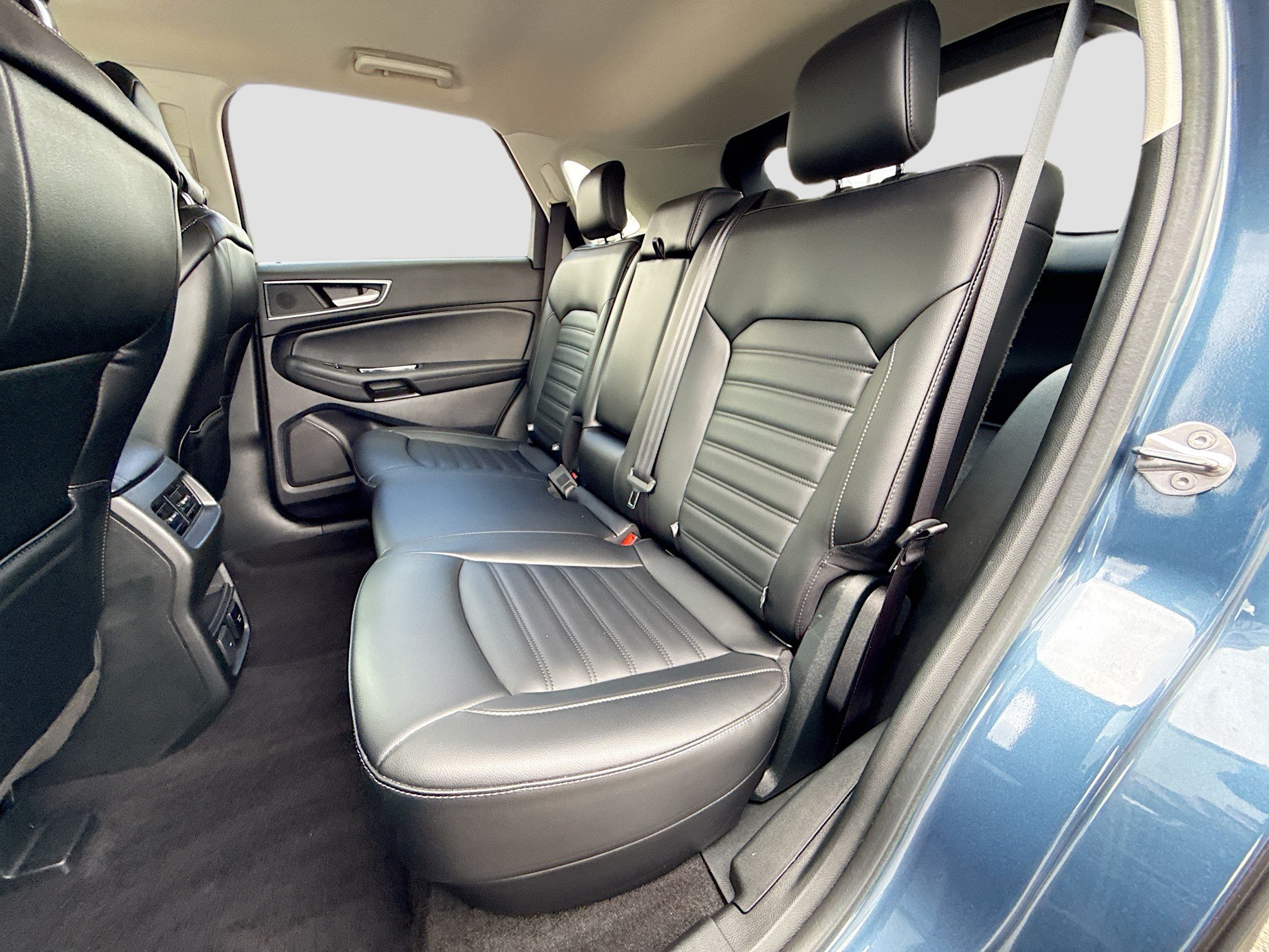 Used 2019 Ford Edge SEL w/ Equipment Group 201A FWD image 21