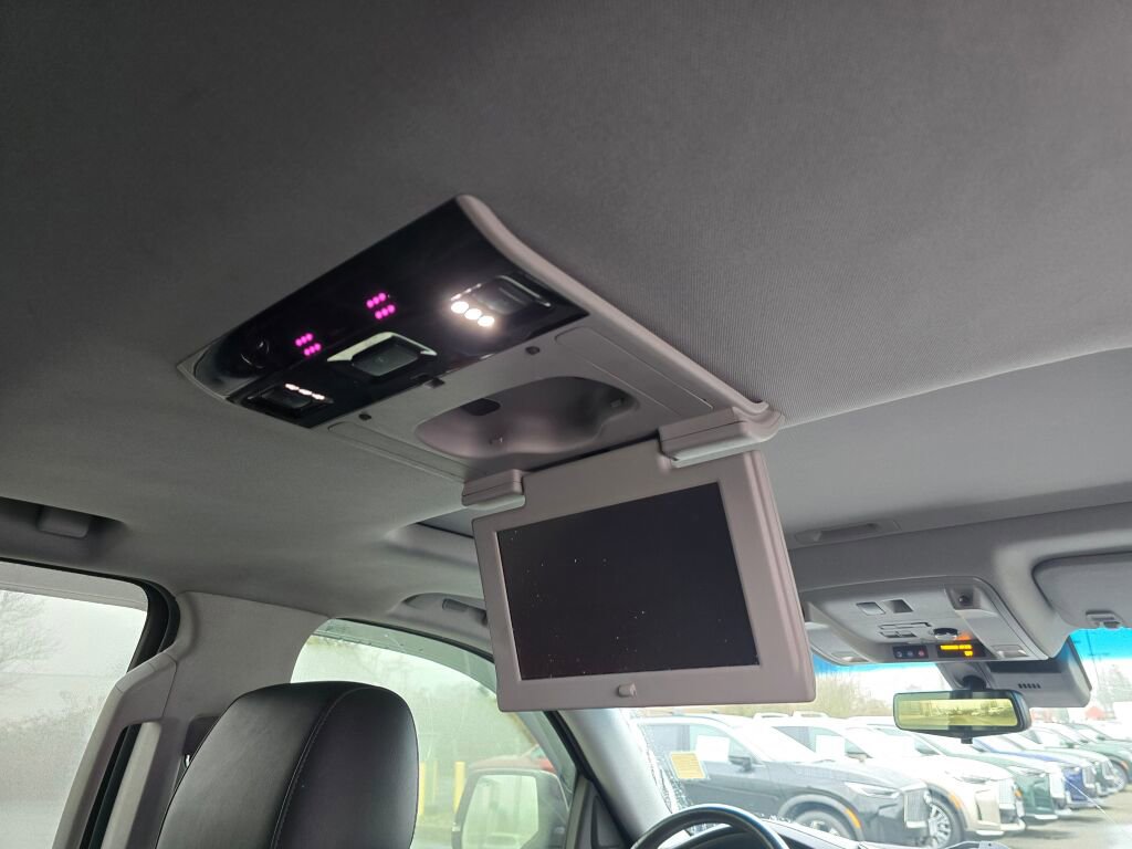 Used 2019 Cadillac Escalade Luxury image 14