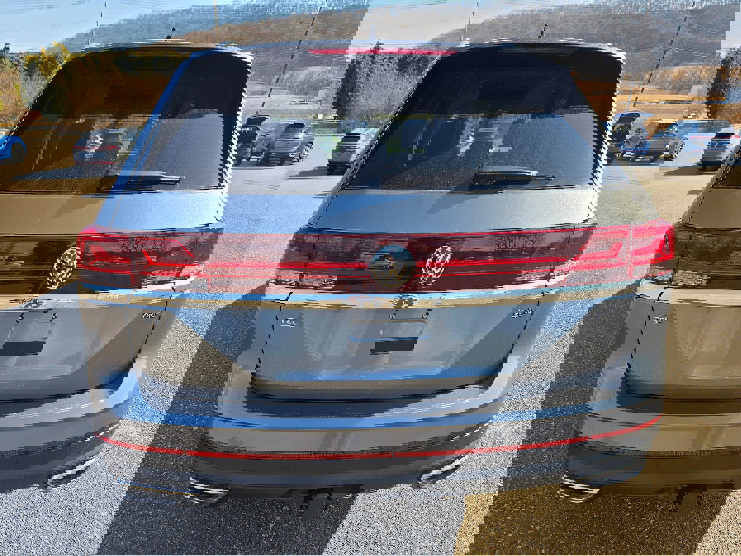New 2025 Volkswagen Atlas SEL image 6