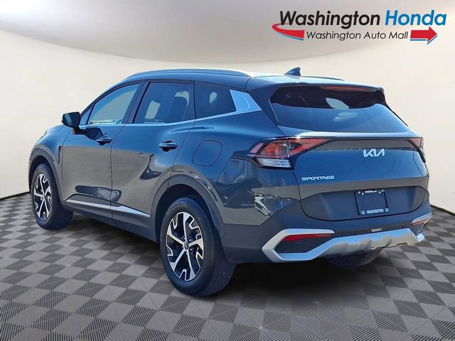 Used 2025 Kia Sportage EX image 4