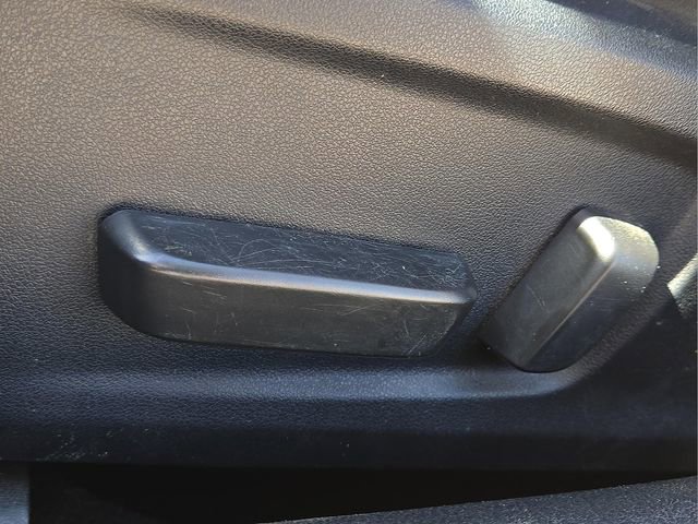 Used 2021 Lexus IS 300 w/ Accessory Package 2 image 23