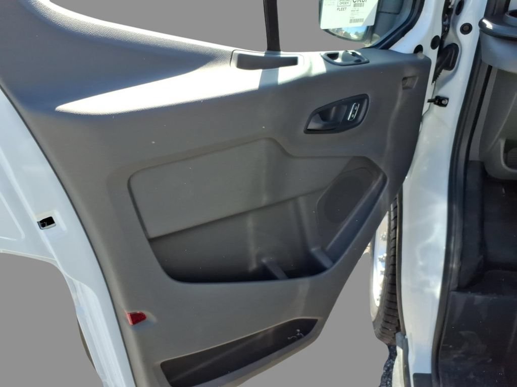 New 2025 Ford Transit 250 Low Roof RWD image 15