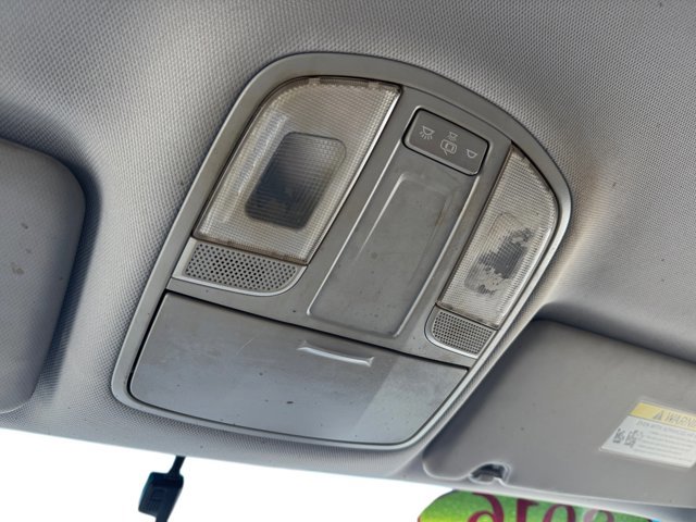 Used 2018 Hyundai Tucson SE image 16