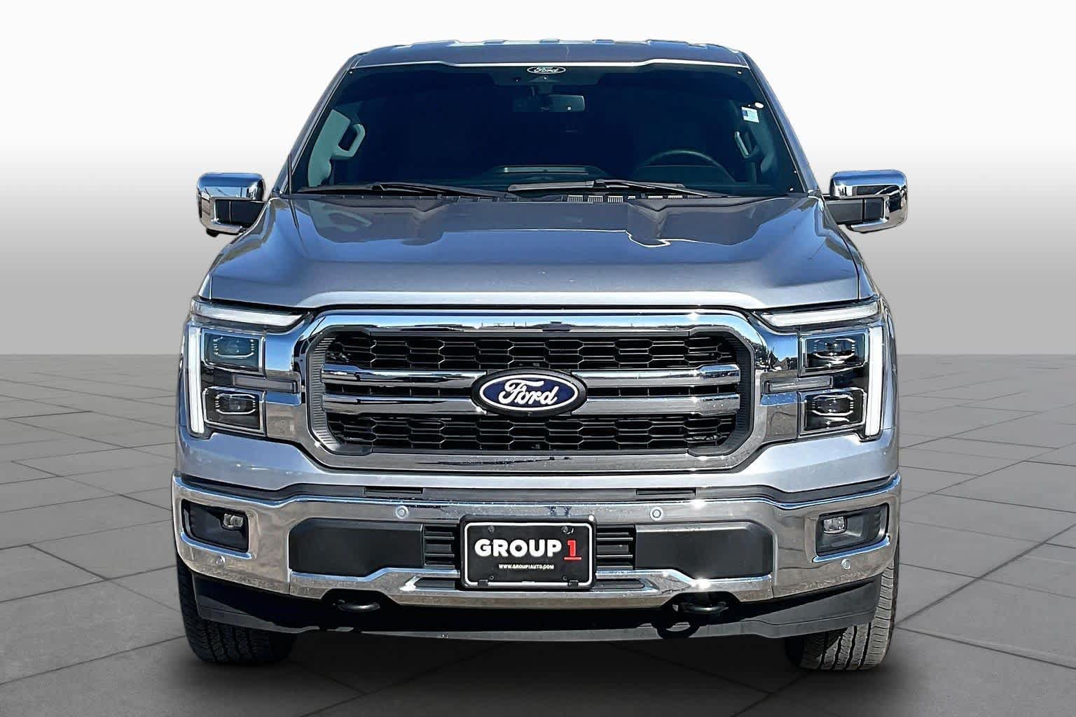 Used 2025 Ford F150 Lariat w/ Equipment Group 501A Mid AWD/4WD image 4