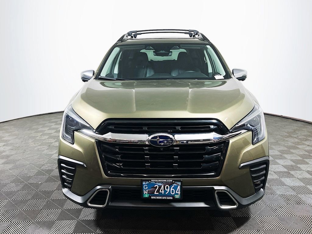 Used 2023 Subaru Ascent Touring AWD/4WD image 2