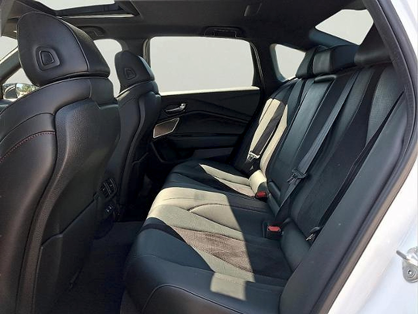 Used 2024 Acura TLX w/ A-SPEC Package AWD/4WD image 8