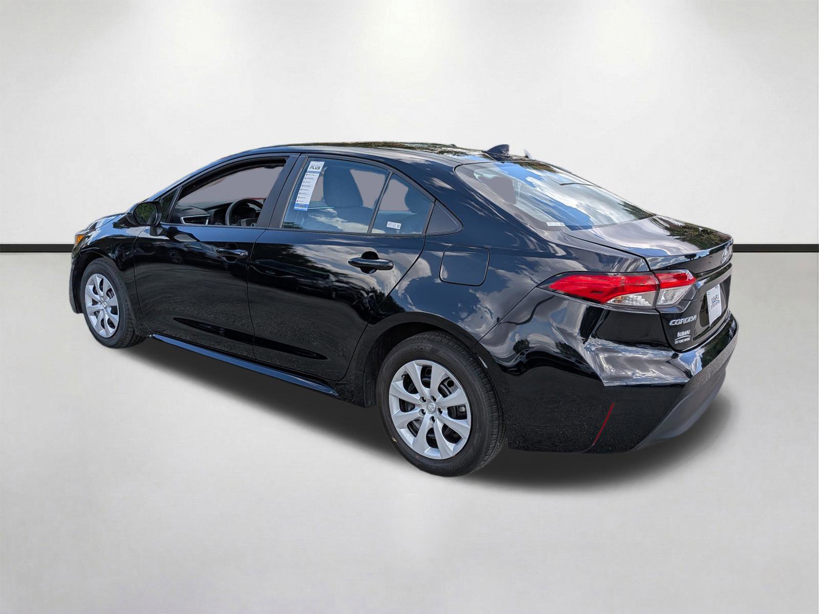 Used 2024 Toyota Corolla LE image 6