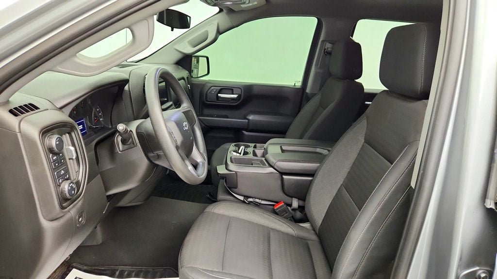 Used 2023 Chevrolet Silverado 1500 Custom Trail Boss w/ LPO, Dark Essentials Package AWD/4WD image 20