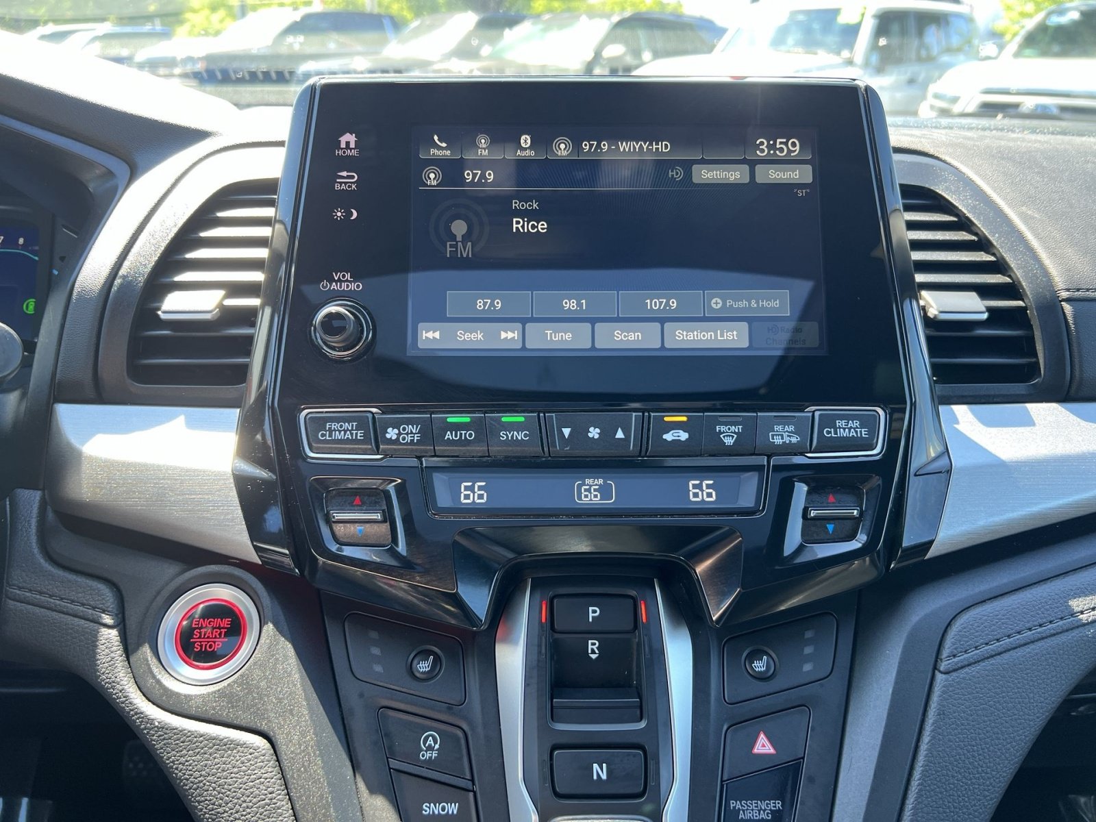 Used 2024 Honda Odyssey Sport image 18
