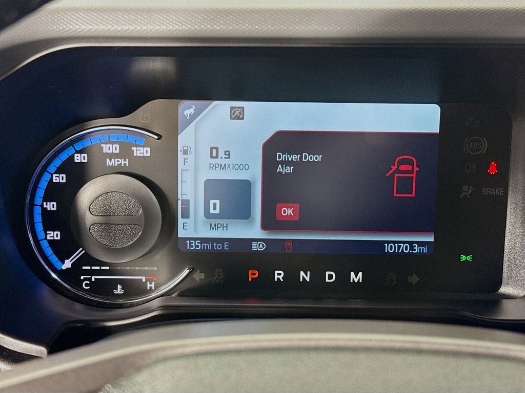 Used 2024 Ford Bronco Everglades image 14