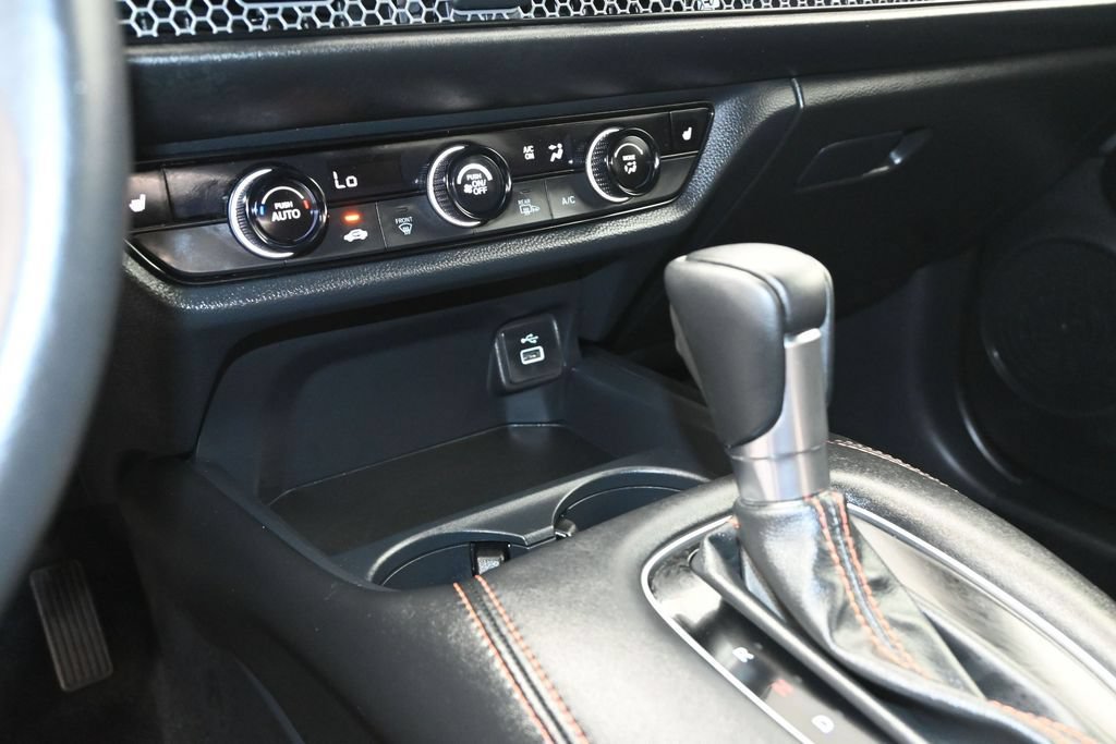Certified 2025 Honda HR-V Sport image 17