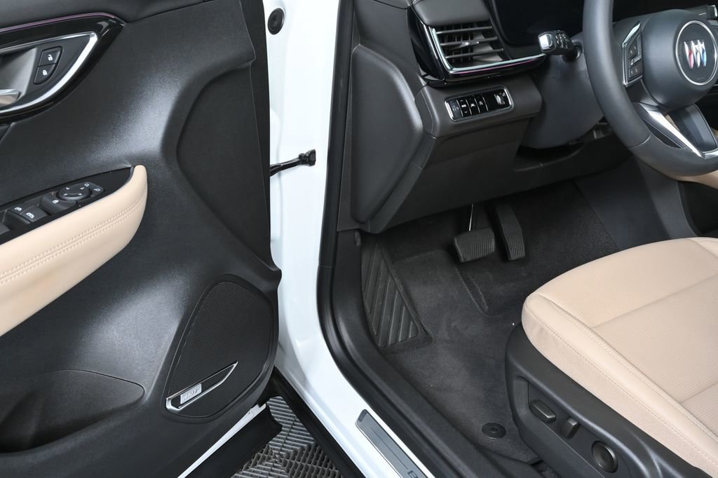 New 2025 Buick Envision Preferred image 7
