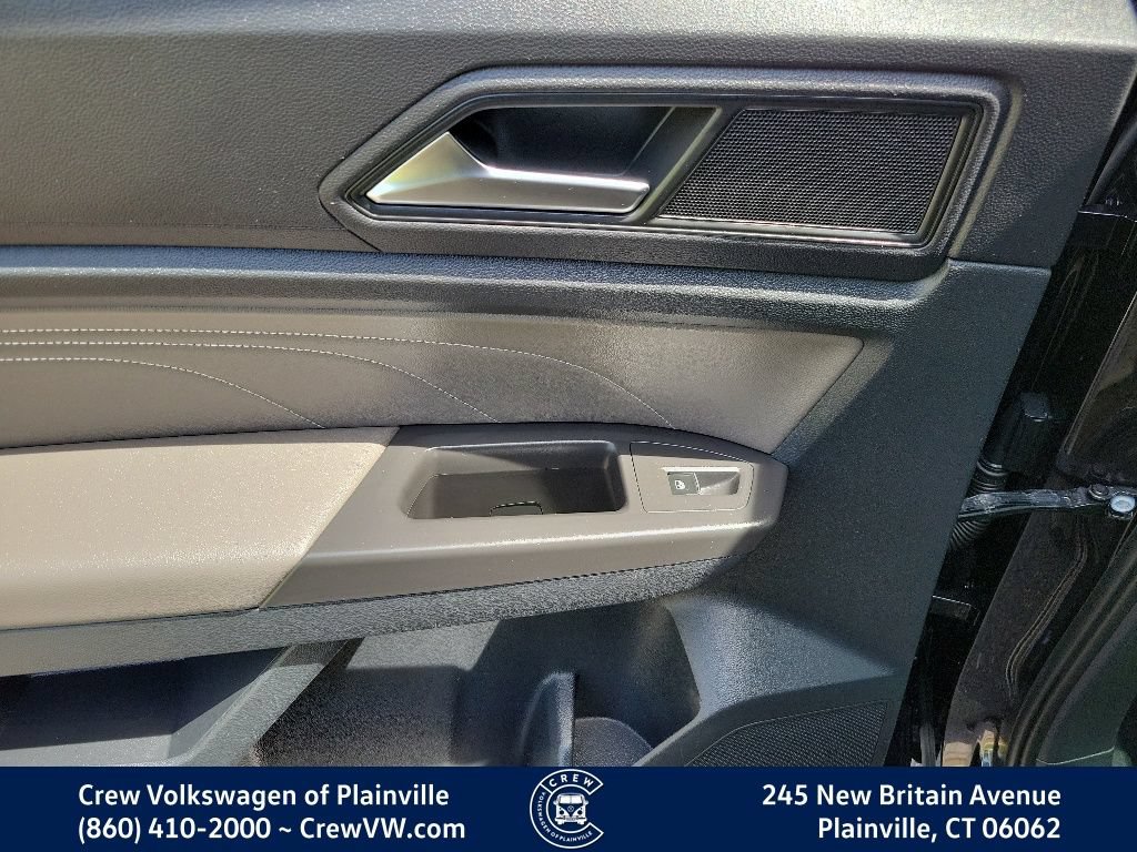 Certified 2022 Volkswagen Atlas SE w/ Panoramic Sunroof Package AWD/4WD image 50