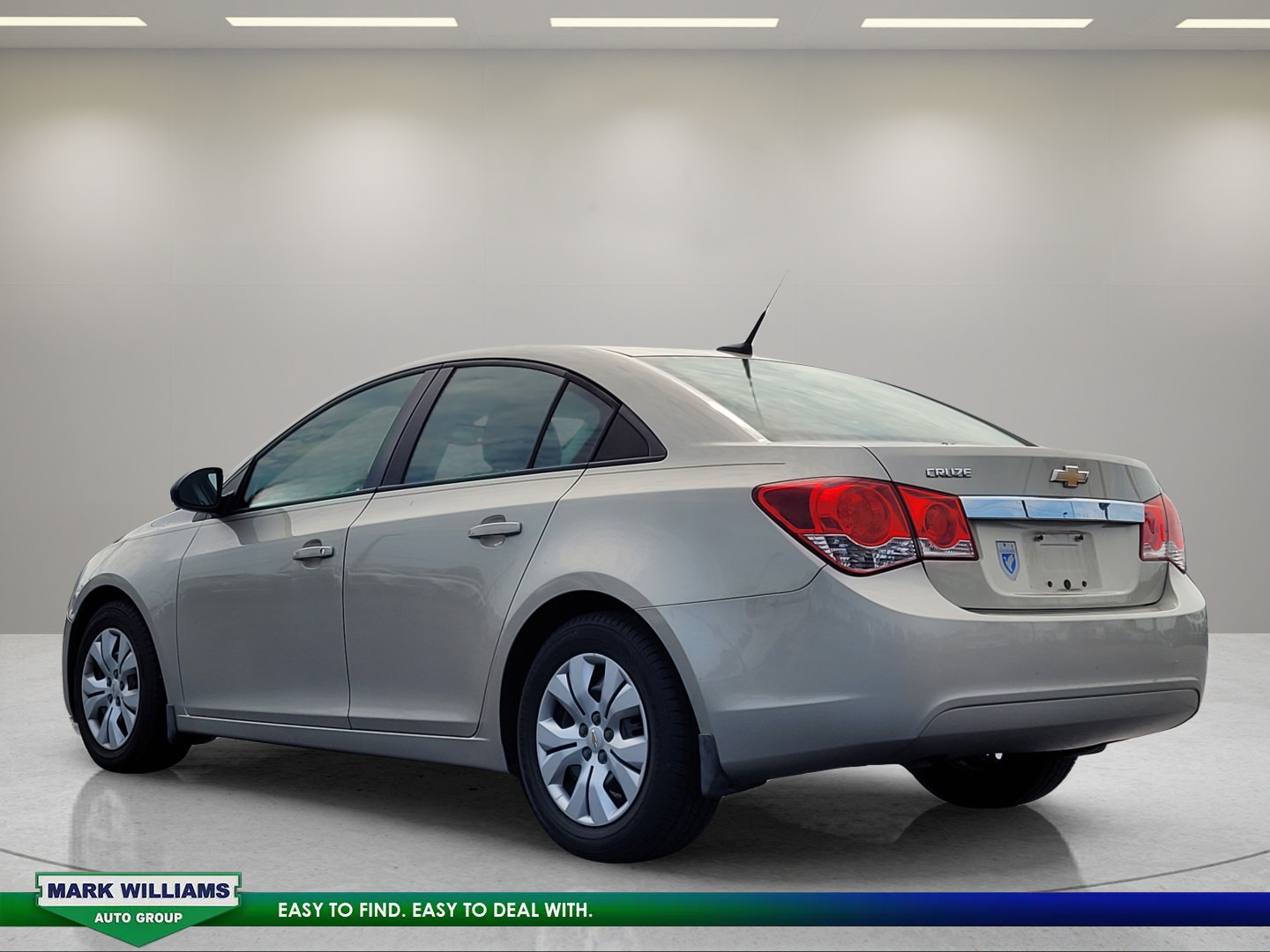 Used 2014 Chevrolet Cruze LS FWD image 6