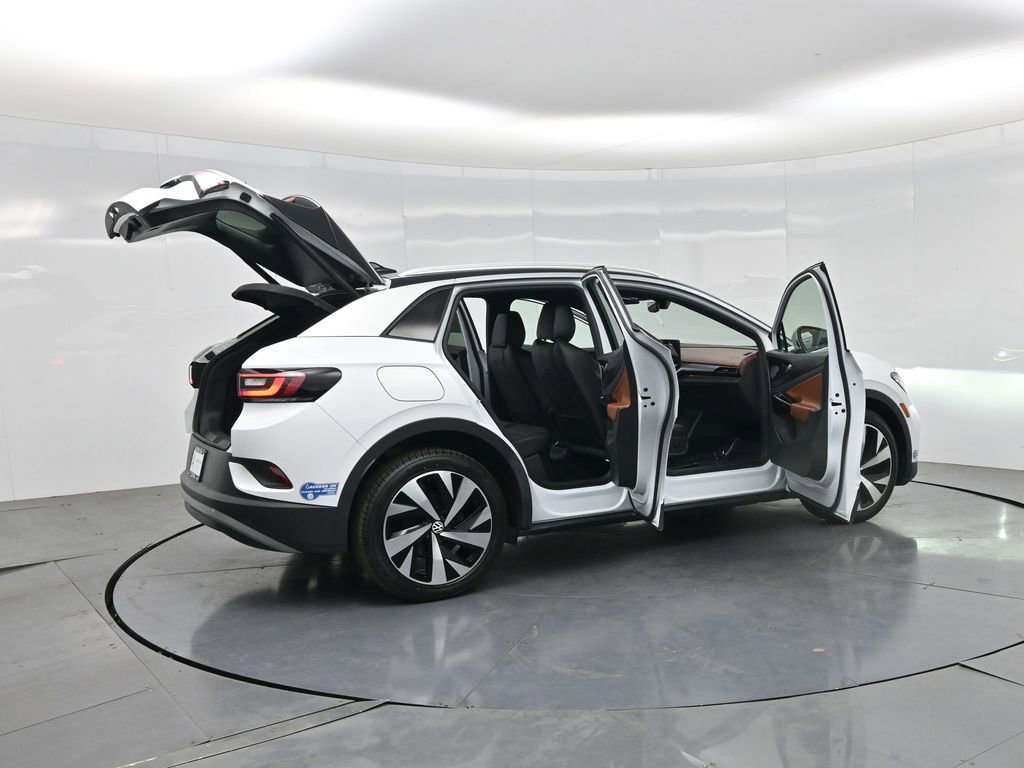 Used 2021 Volkswagen ID.4 Pro S w/ Gradient Package RWD image 4