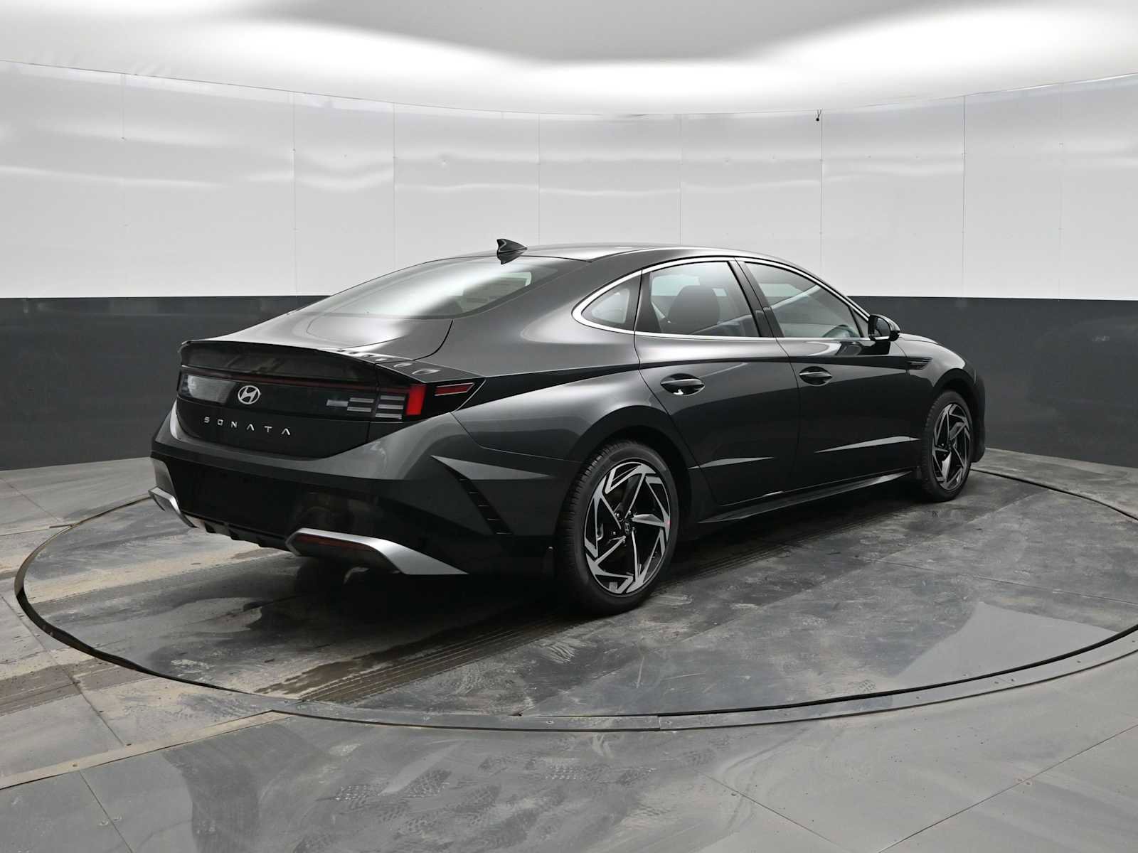 New 2026 Hyundai Sonata SEL FWD image 7