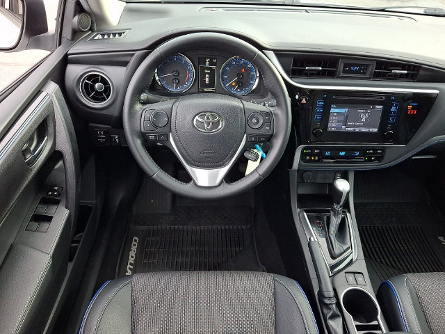 Used 2019 Toyota Corolla SE FWD image 16