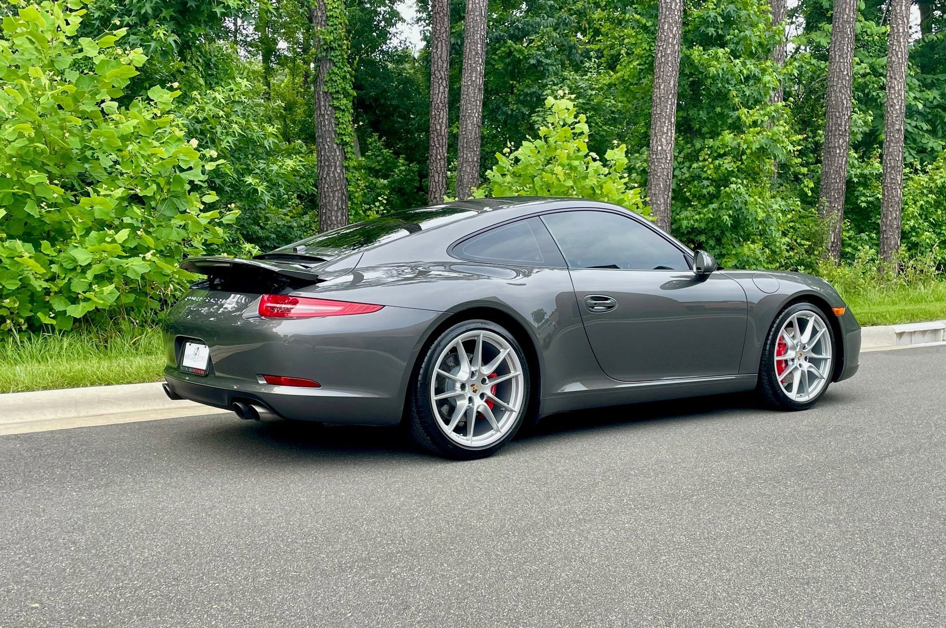 Used 2012 Porsche 911 Carrera S image 6