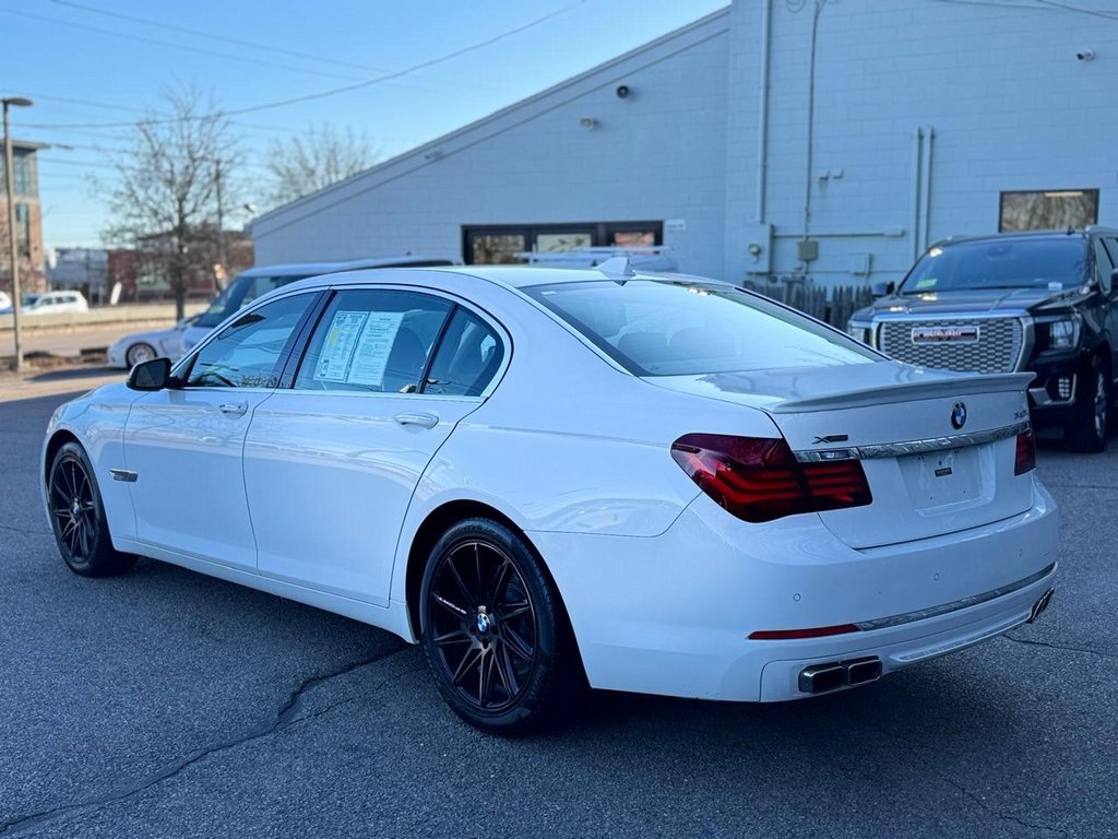 Used 2013 BMW 740Li xDrive image 4
