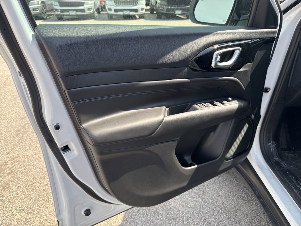 New 2026 Jeep Compass Limited AWD/4WD image 16