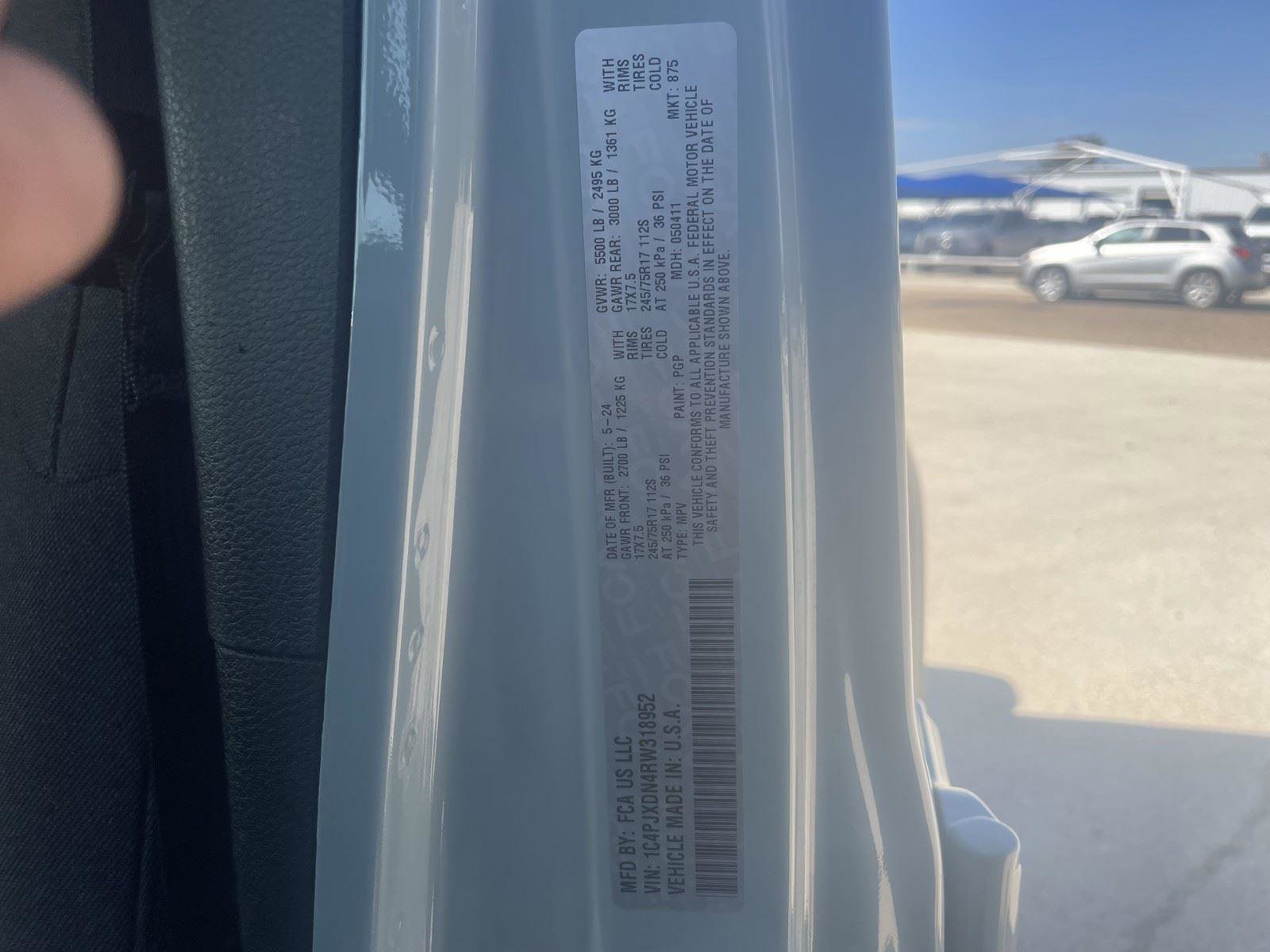 Used 2024 Jeep Wrangler Sport S image 37