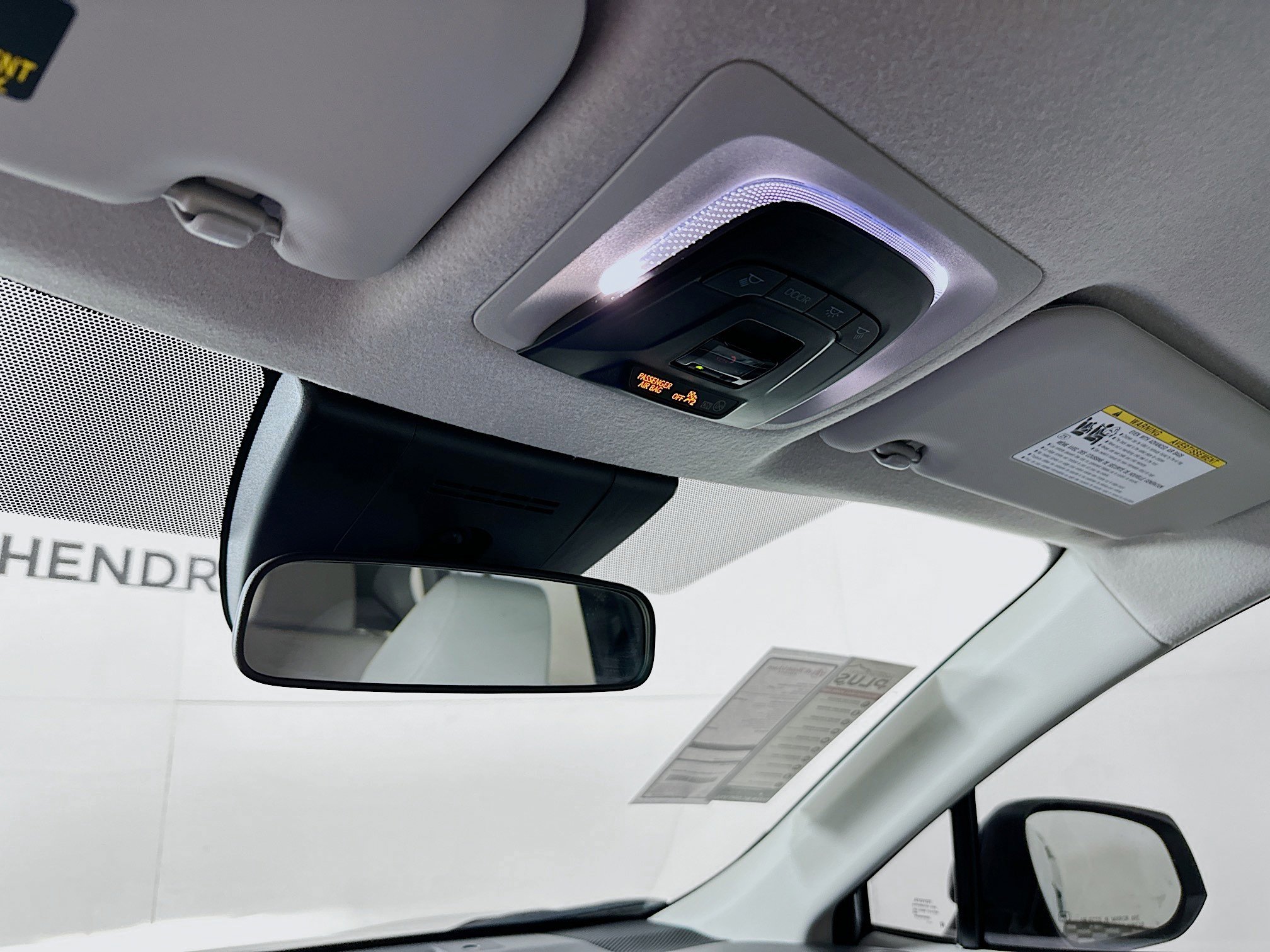 Used 2024 Toyota Corolla Cross L image 18