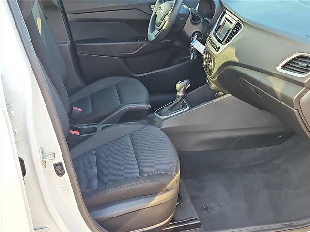 Used 2022 Hyundai Accent SE FWD image 19