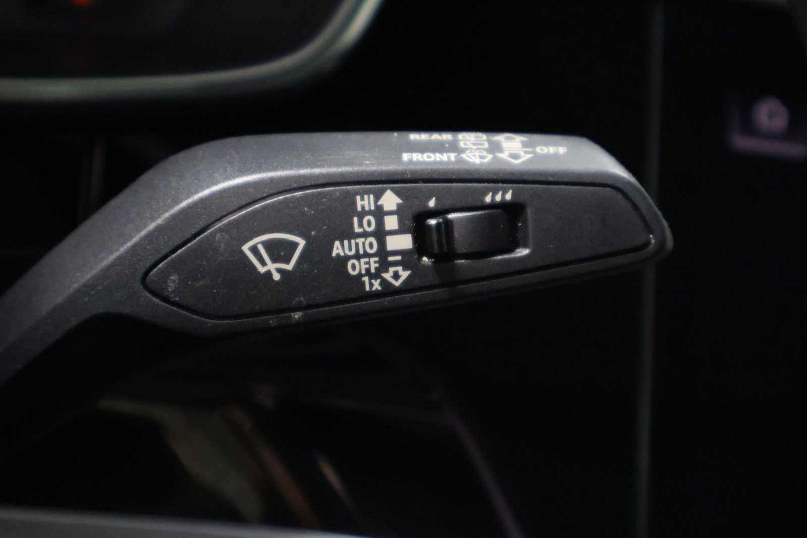 Used 2023 Audi Q3 2.0T Premium Plus w/ Premium Plus Package AWD/4WD image 28