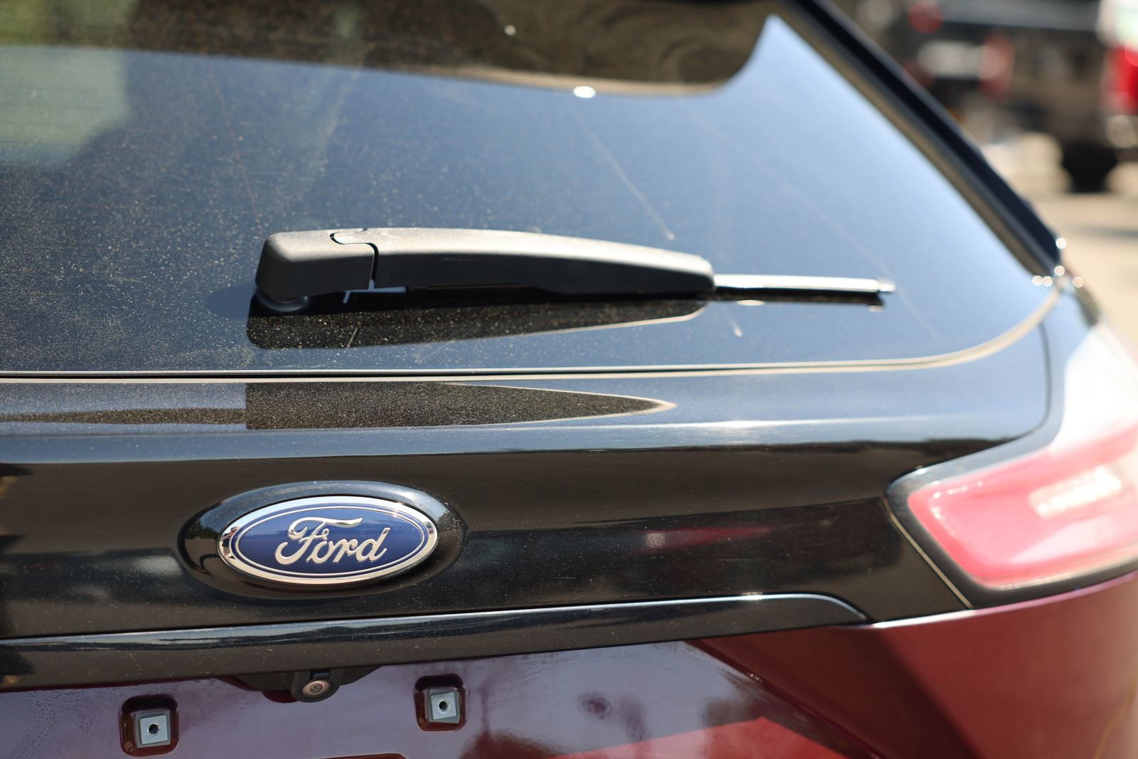 Used 2020 Ford Edge ST-Line w/ Cold Weather Package AWD/4WD image 31