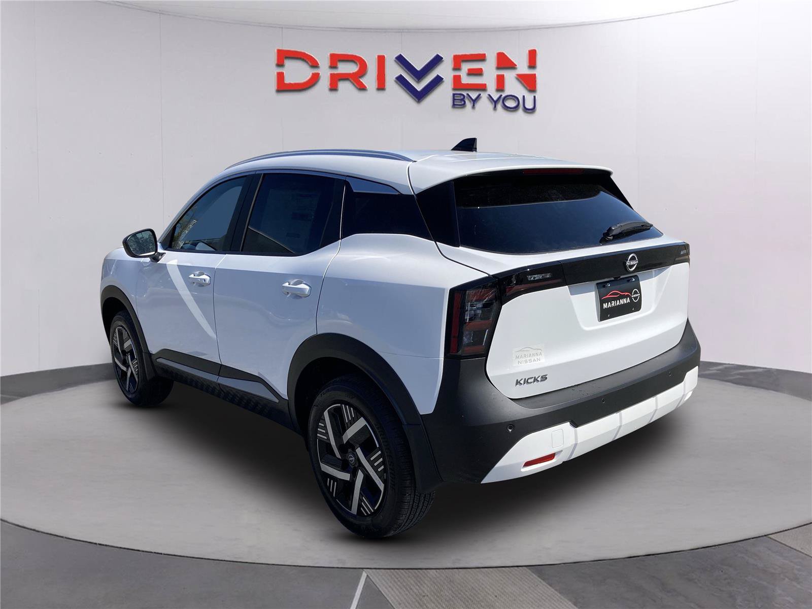 New 2026 Nissan Kicks SV w/ SV Premium Package FWD image 7