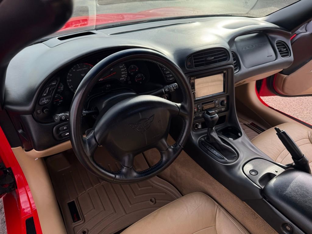 Used 2002 Chevrolet Corvette Convertible w/ Preferred Equipment Group2 image 13