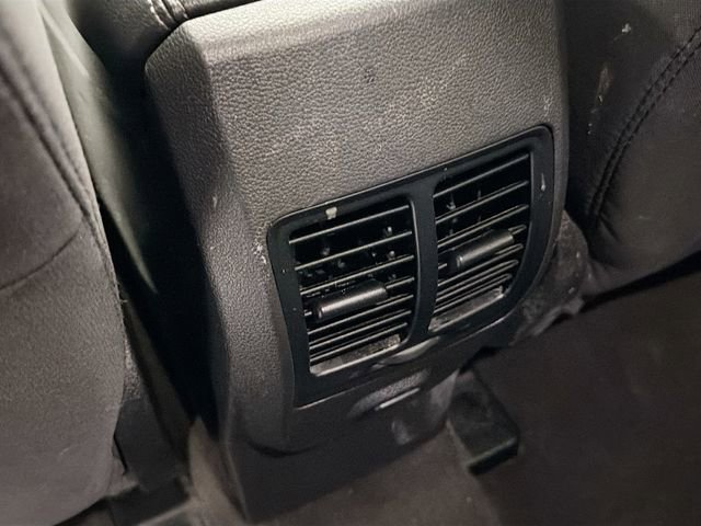 Used 2019 Ford Escape SE image 25