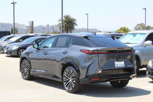 Certified 2023 Lexus RZ 450e Premium w/ Cold Area Package AWD/4WD image 19