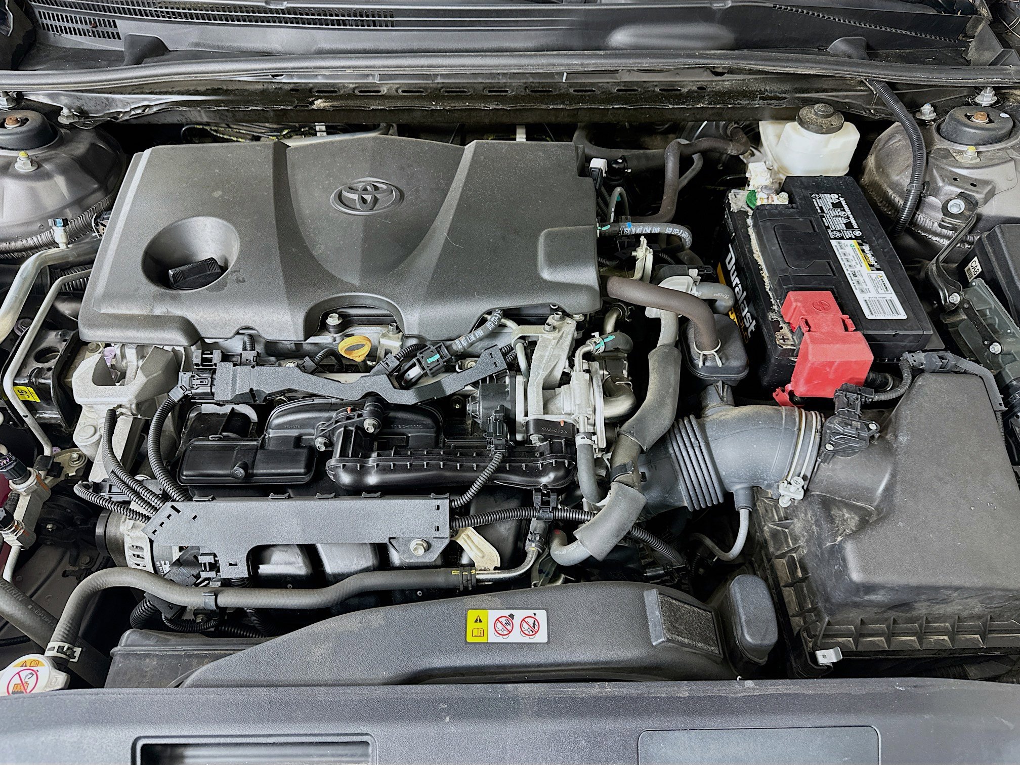 Used 2019 Toyota Camry XLE w/ Navigation Package FWD image 34