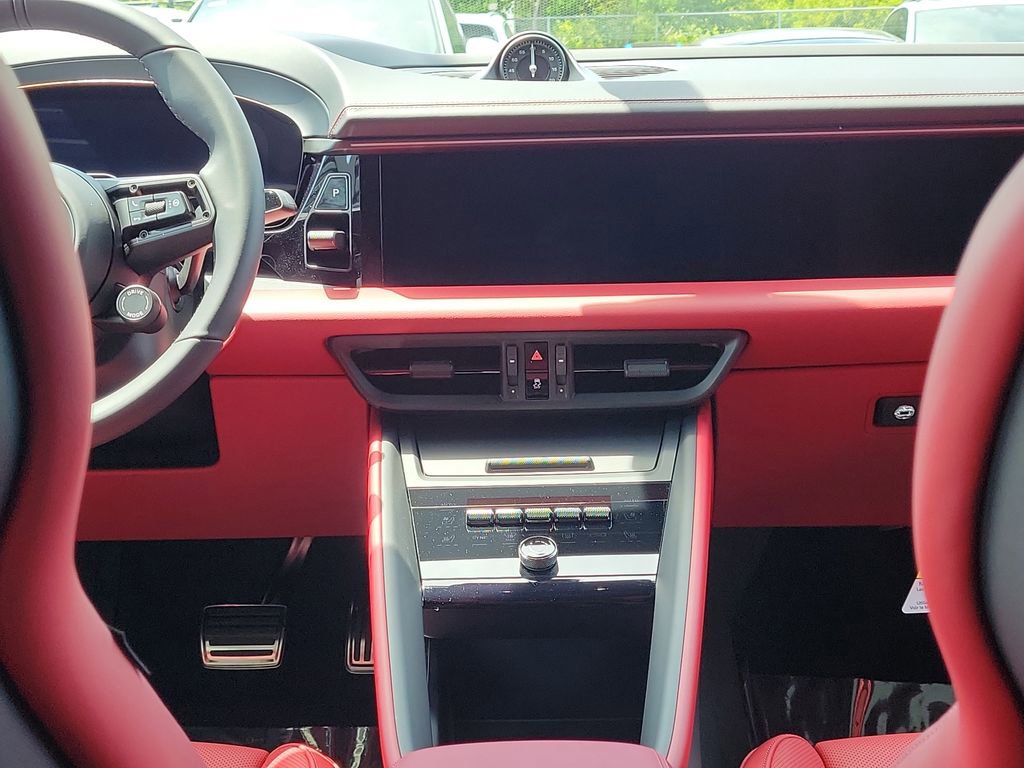 New 2026 Porsche Macan GTS Electric image 22
