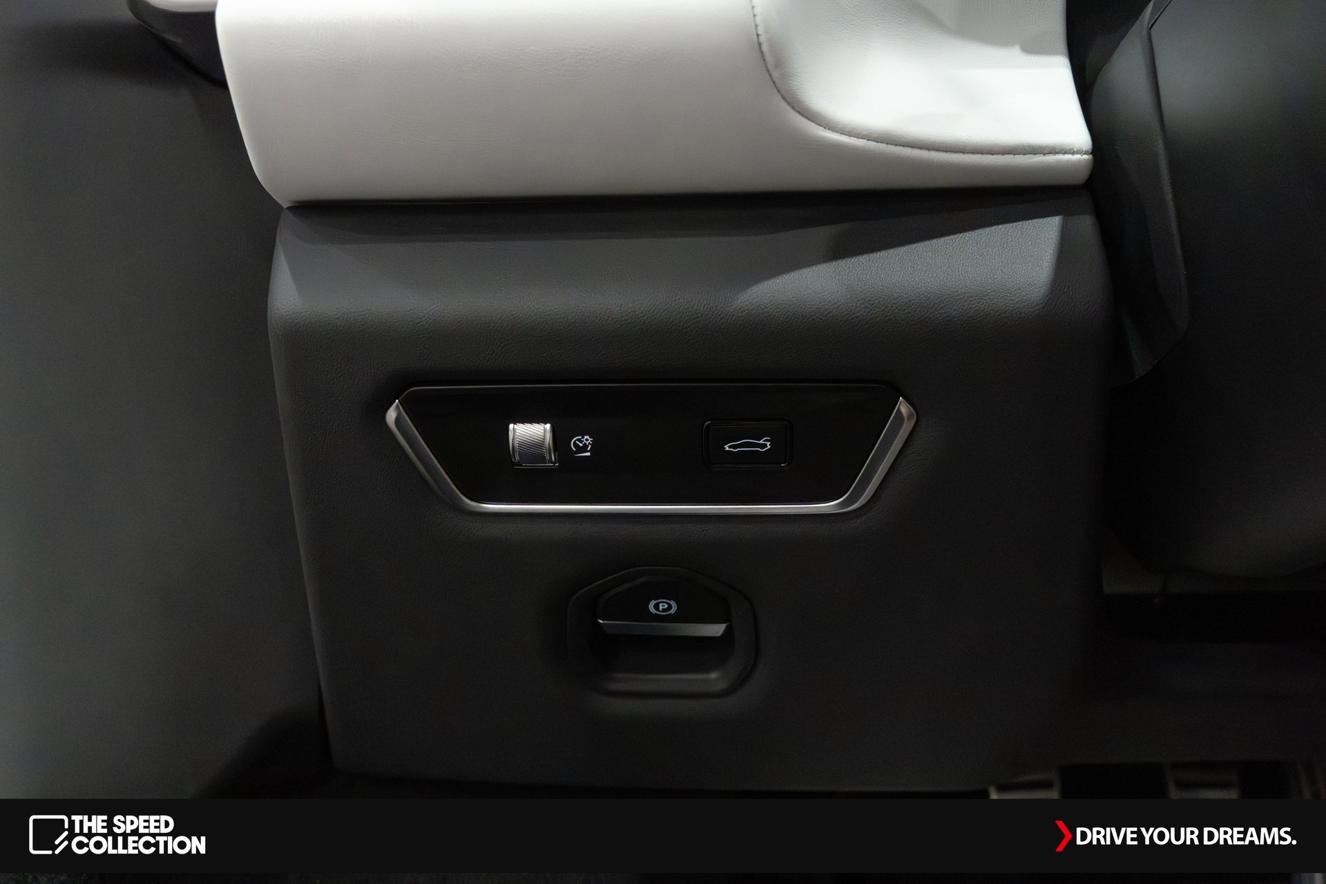 Used 2024 Lotus Emira First Edition image 26