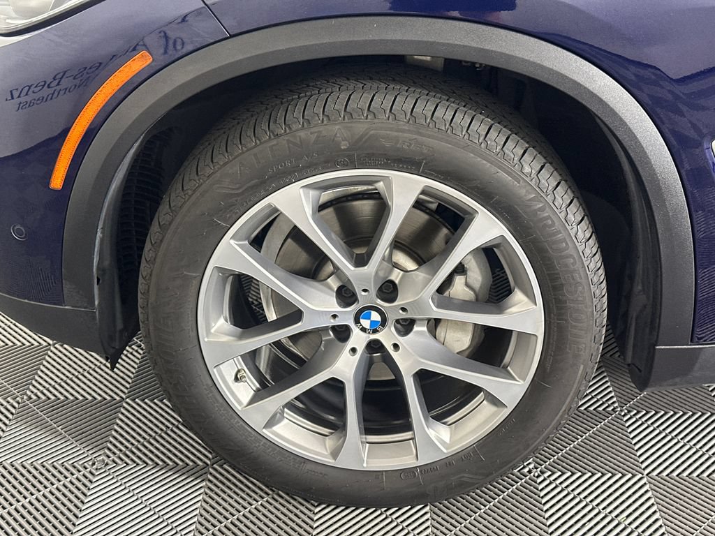 Used 2019 BMW X5 xDrive40i w/ Convenience Package AWD/4WD image 11