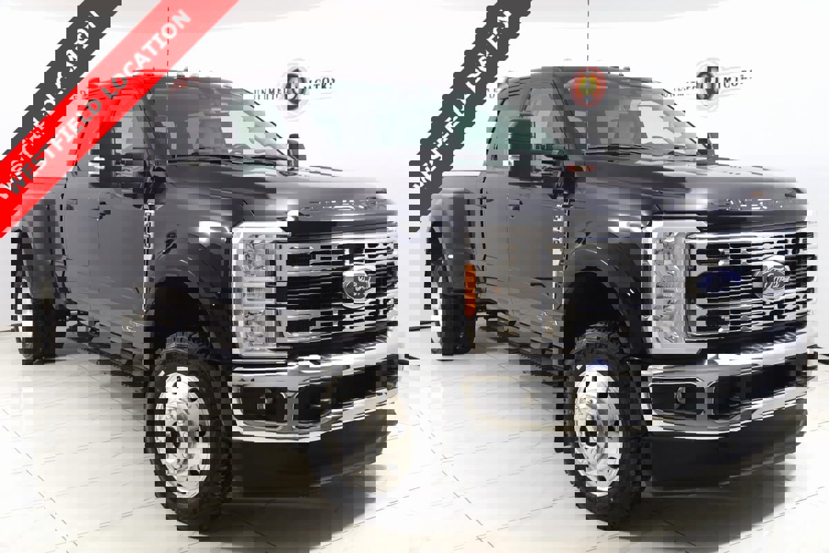 Used 2023 Ford F450 XLT w/ FX4 Off-Road Package