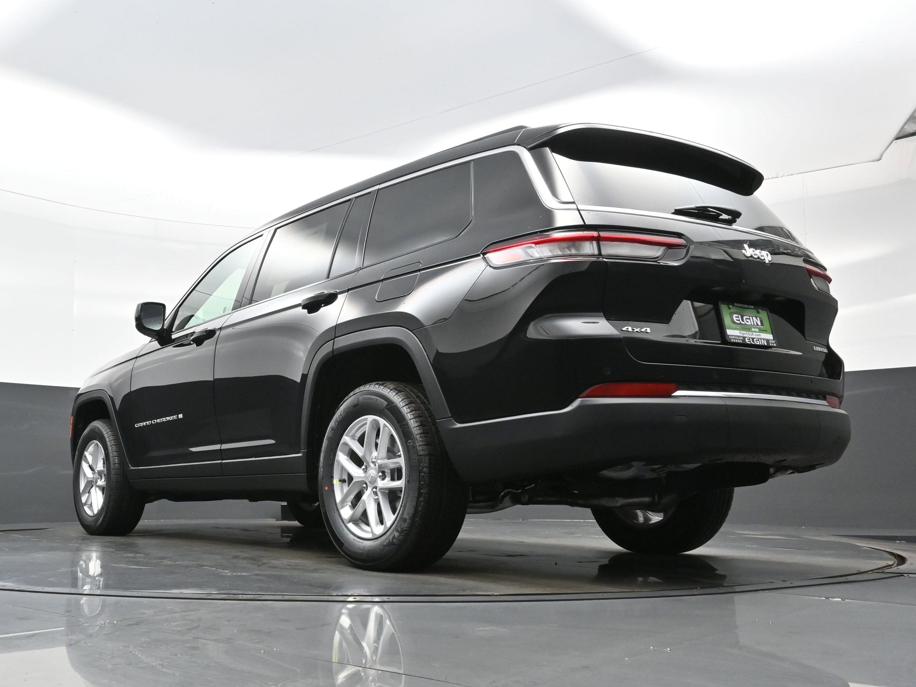 New 2026 Jeep Grand Cherokee L 4WD image 14