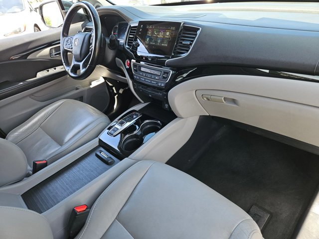 Used 2019 Honda Pilot Touring image 29