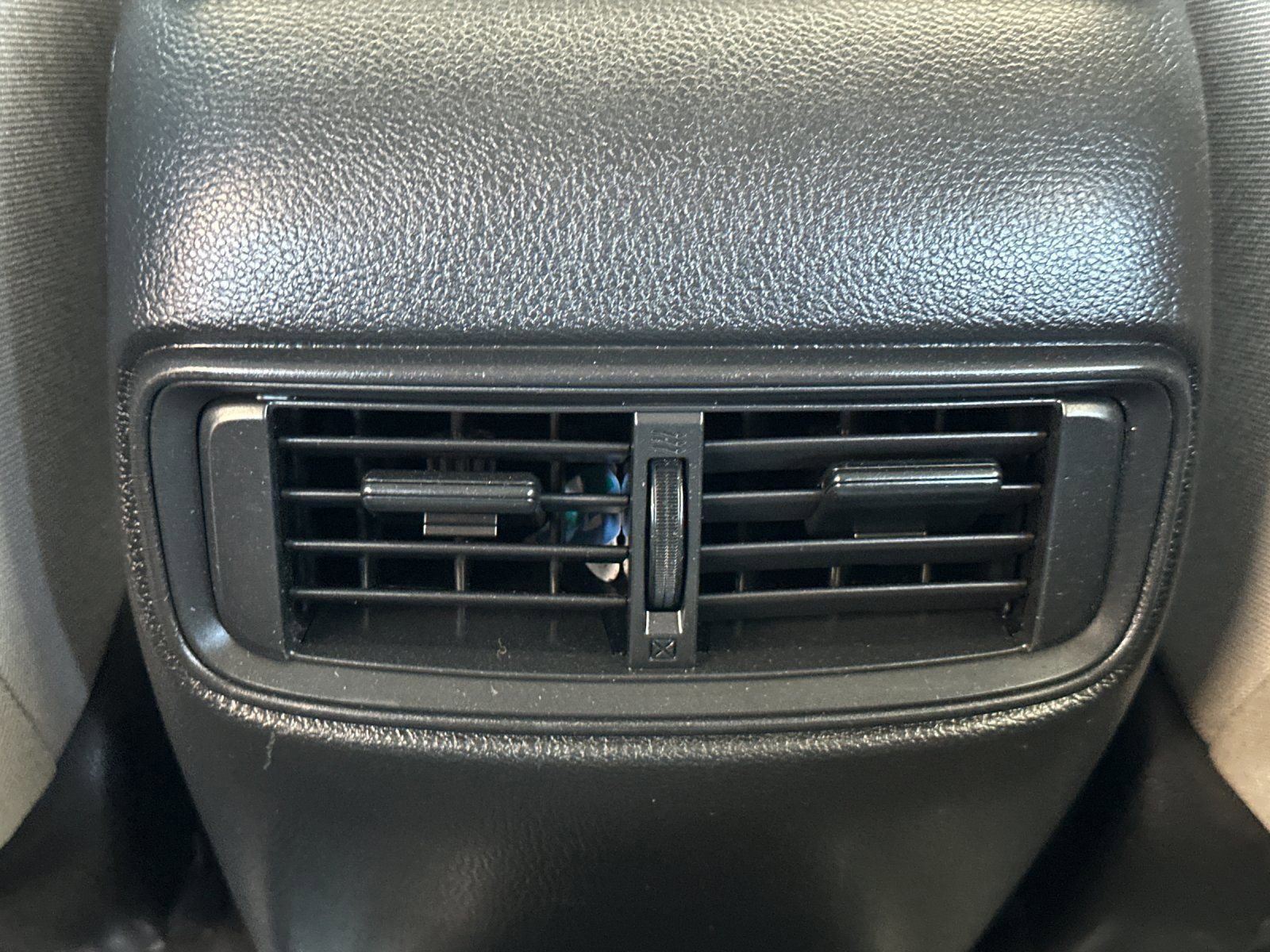 Used 2018 Honda CR-V LX image 14