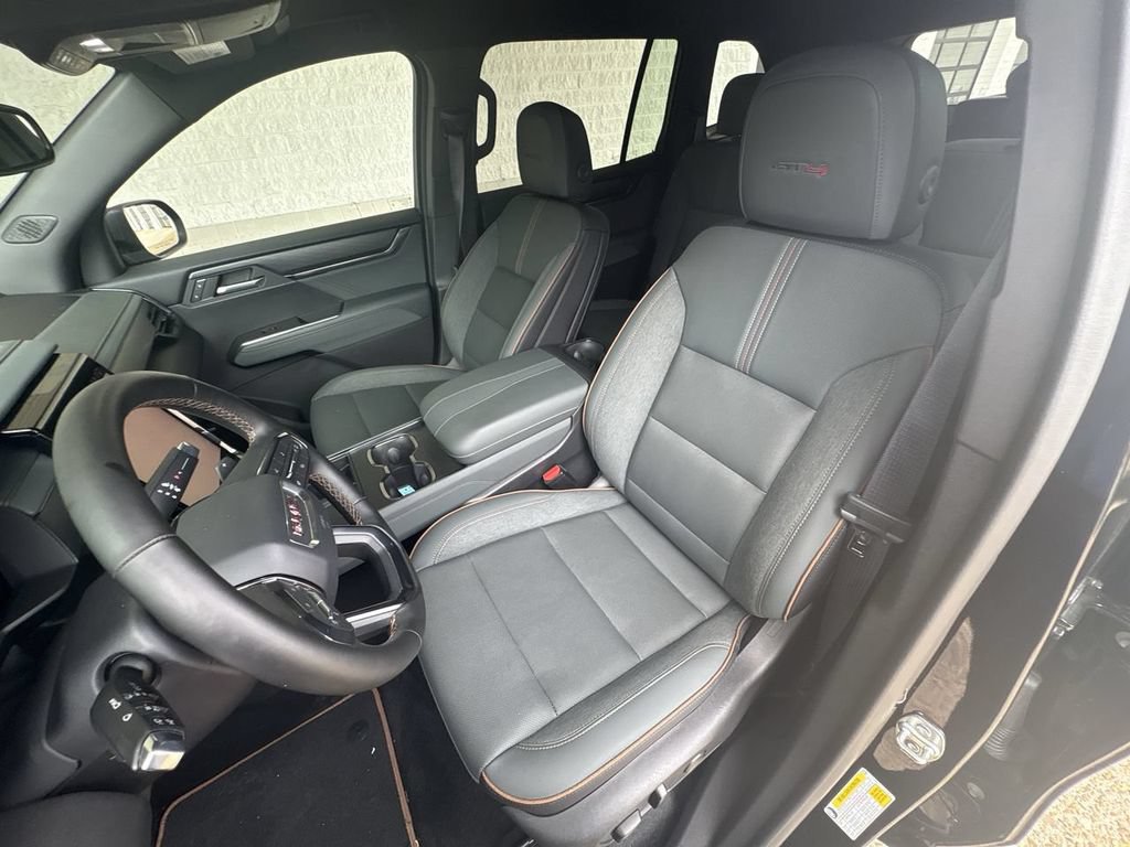Certified 2025 GMC Acadia AT4 AWD/4WD image 19