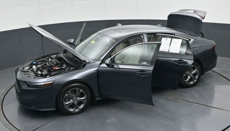Used 2024 Honda Accord EX image 10