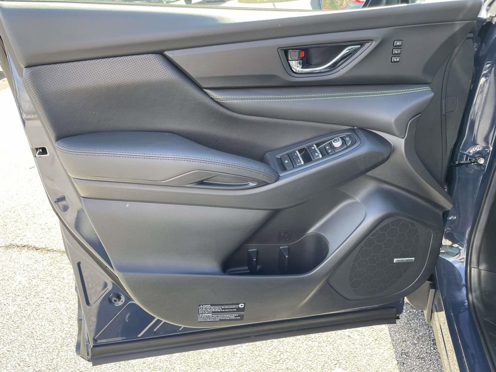 Certified 2025 Subaru Ascent Bronze Edition w/ Onyx Package image 15