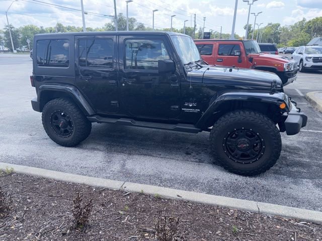 Used 2016 Jeep Wrangler Unlimited Sahara w/ Dual Top Group image 6