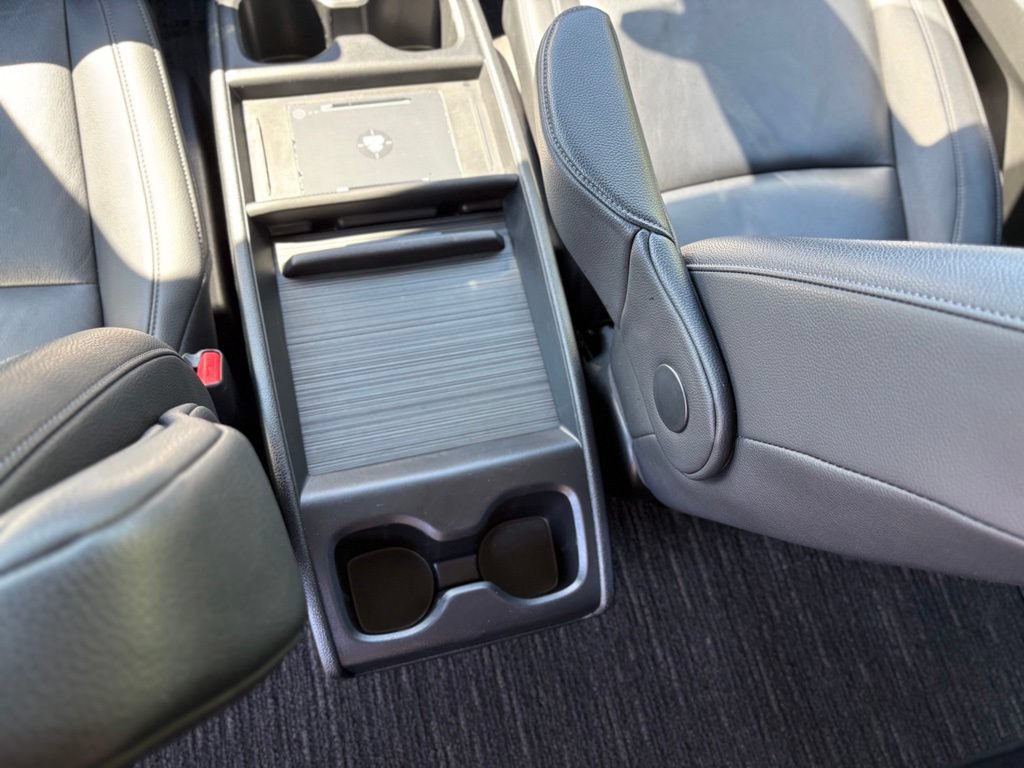 Used 2025 Honda Odyssey EX-L image 25