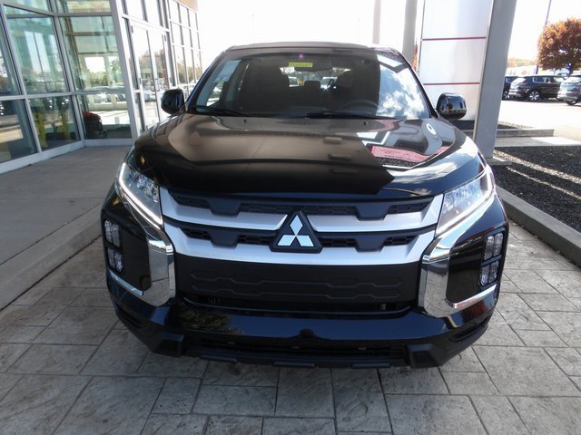 New 2025 Mitsubishi Outlander Sport SE image 2